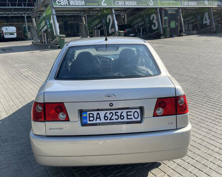 Бежевый Чери Амулет, объемом двигателя 1.6 л и пробегом 40 тыс. км за 2850 $, фото 6 на Automoto.ua