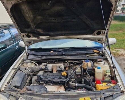 Бежевый Чери Амулет, объемом двигателя 1.6 л и пробегом 130 тыс. км за 1250 $, фото 4 на Automoto.ua