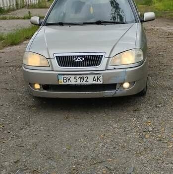 Бежевый Чери Амулет, объемом двигателя 1.6 л и пробегом 170 тыс. км за 1350 $, фото 3 на Automoto.ua