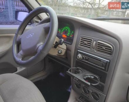 Бежевый Чери Амулет, объемом двигателя 1.6 л и пробегом 176 тыс. км за 1500 $, фото 8 на Automoto.ua