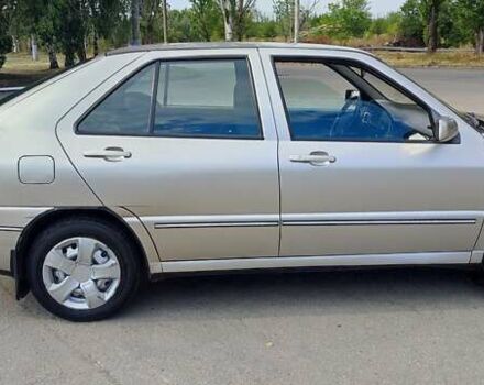 Бежевый Чери Амулет, объемом двигателя 1.6 л и пробегом 112 тыс. км за 2800 $, фото 6 на Automoto.ua