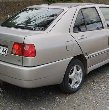 Бежевый Чери Амулет, объемом двигателя 1.6 л и пробегом 170 тыс. км за 1350 $, фото 1 на Automoto.ua