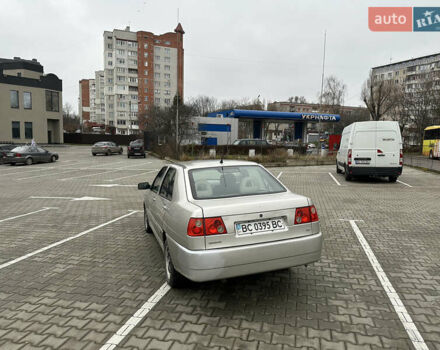 Бежевый Чери Амулет, объемом двигателя 1.6 л и пробегом 155 тыс. км за 1000 $, фото 8 на Automoto.ua