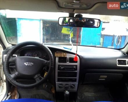 Бежевый Чери Амулет, объемом двигателя 1.6 л и пробегом 240 тыс. км за 2500 $, фото 2 на Automoto.ua