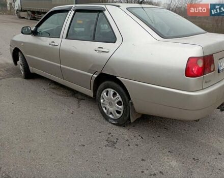 Бежевый Чери Амулет, объемом двигателя 1.6 л и пробегом 202 тыс. км за 1250 $, фото 3 на Automoto.ua