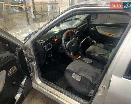 Бежевый Чери Амулет, объемом двигателя 1.6 л и пробегом 160 тыс. км за 1399 $, фото 6 на Automoto.ua