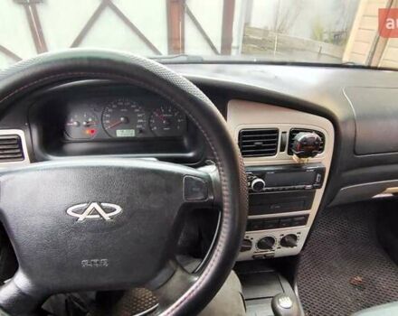 Бежевый Чери Амулет, объемом двигателя 1.6 л и пробегом 230 тыс. км за 750 $, фото 4 на Automoto.ua