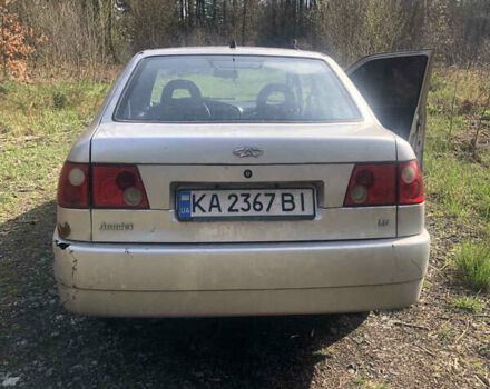 Бежевый Чери Амулет, объемом двигателя 1.6 л и пробегом 160 тыс. км за 900 $, фото 4 на Automoto.ua