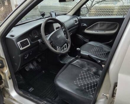 Бежевый Чери Амулет, объемом двигателя 1.6 л и пробегом 145 тыс. км за 1500 $, фото 1 на Automoto.ua