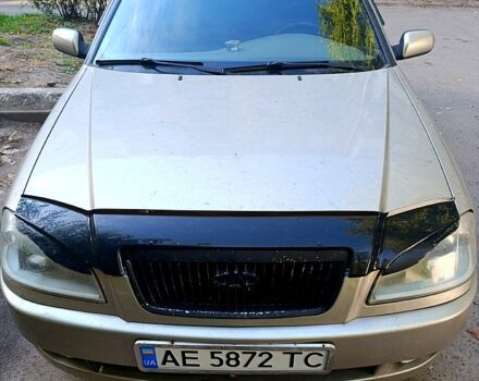 Бежевый Чери Амулет, объемом двигателя 1.6 л и пробегом 230 тыс. км за 2900 $, фото 3 на Automoto.ua