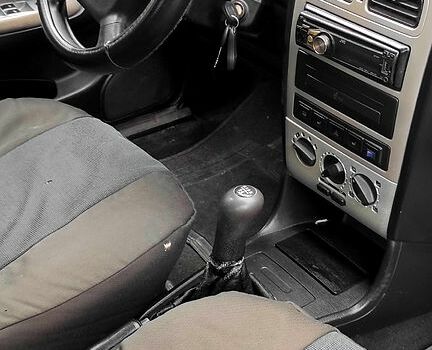 Бежевий Чері Амулет, об'ємом двигуна 1.6 л та пробігом 110 тис. км за 2100 $, фото 9 на Automoto.ua