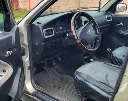 Бежевий Чері Амулет, об'ємом двигуна 1.6 л та пробігом 200 тис. км за 1150 $, фото 10 на Automoto.ua