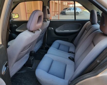 Бежевый Чери Амулет, объемом двигателя 1.6 л и пробегом 151 тыс. км за 1600 $, фото 6 на Automoto.ua