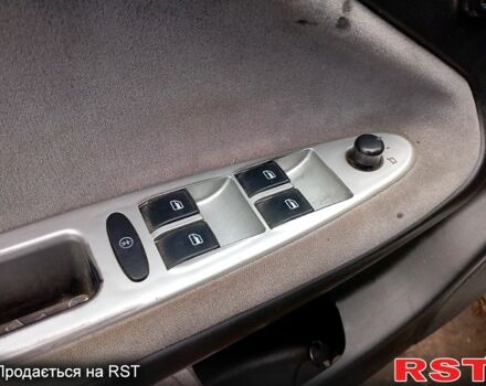 Бежевый Чери Амулет, объемом двигателя 1.6 л и пробегом 202 тыс. км за 1250 $, фото 5 на Automoto.ua