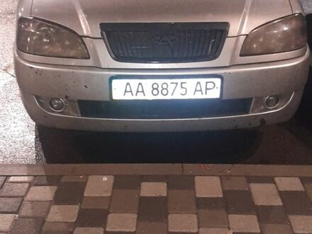 Чери Амулет 2007 в Броварах на Automoto.ua Бежевый Чери Амулет, объемом двигателя 1.6 л и пробегом 210 тыс. км за 1986 $, фото 1 на Automoto.ua