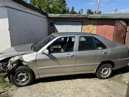 Чери Амулет 2008 в Украинке на Automoto.ua Бежевый Чери Амулет, объемом двигателя 1.6 л и пробегом 80 тыс. км за 1200 $, фото 1 на Automoto.ua