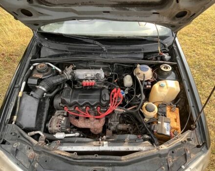 Черный Чери Амулет, объемом двигателя 1.6 л и пробегом 370 тыс. км за 1600 $, фото 11 на Automoto.ua