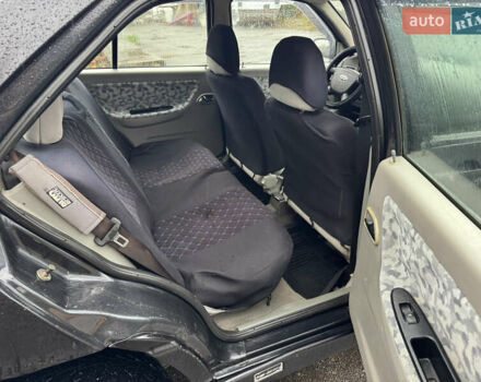 Чорний Чері Амулет, об'ємом двигуна 1.6 л та пробігом 200 тис. км за 1550 $, фото 9 на Automoto.ua