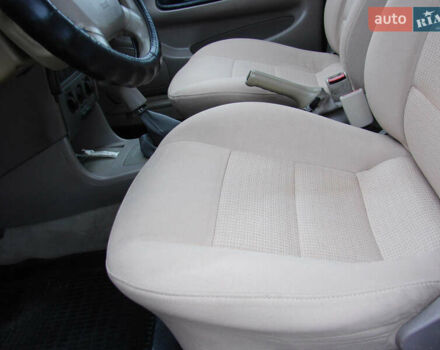 Чорний Чері Амулет, об'ємом двигуна 1.6 л та пробігом 137 тис. км за 2950 $, фото 11 на Automoto.ua