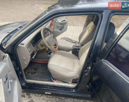 Чорний Чері Амулет, об'ємом двигуна 1.6 л та пробігом 260 тис. км за 1400 $, фото 7 на Automoto.ua