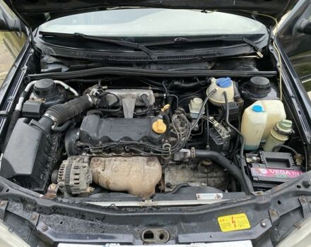 Чорний Чері Амулет, об'ємом двигуна 1.6 л та пробігом 190 тис. км за 1600 $, фото 14 на Automoto.ua