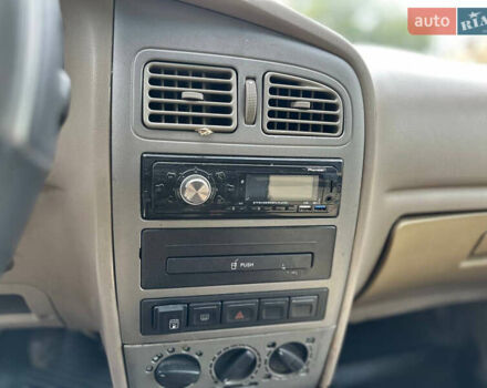 Черный Чери Амулет, объемом двигателя 1.6 л и пробегом 195 тыс. км за 1800 $, фото 4 на Automoto.ua