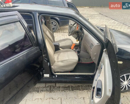 Чорний Чері Амулет, об'ємом двигуна 1.6 л та пробігом 260 тис. км за 1400 $, фото 9 на Automoto.ua