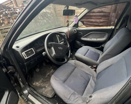 Черный Чери Амулет, объемом двигателя 1.6 л и пробегом 250 тыс. км за 1200 $, фото 2 на Automoto.ua