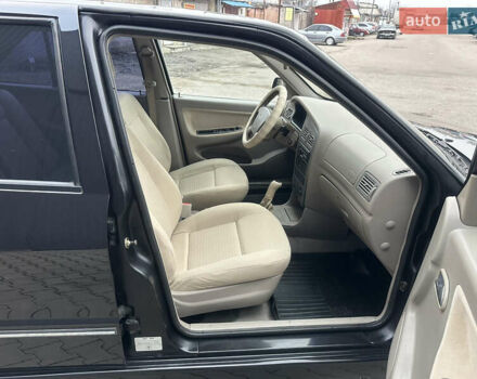 Черный Чери Амулет, объемом двигателя 1.6 л и пробегом 61 тыс. км за 2750 $, фото 8 на Automoto.ua