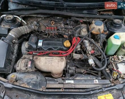 Черный Чери Амулет, объемом двигателя 1.6 л и пробегом 208 тыс. км за 1700 $, фото 3 на Automoto.ua