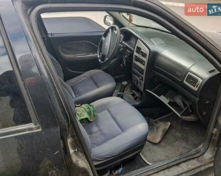 Чери Амулет 2007 в Харькове на Automoto.ua Черный Чери Амулет, объемом двигателя 1.6 л и пробегом 218 тыс. км за 1300 $, фото 2 на Automoto.ua