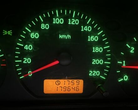 Чорний Чері Амулет, об'ємом двигуна 1.6 л та пробігом 2 тис. км за 1500 $, фото 5 на Automoto.ua