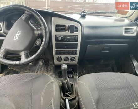 Черный Чери Амулет, объемом двигателя 1.6 л и пробегом 167 тыс. км за 1400 $, фото 4 на Automoto.ua