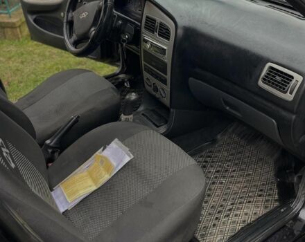 Черный Чери Амулет, объемом двигателя 1 л и пробегом 160 тыс. км за 1700 $, фото 6 на Automoto.ua