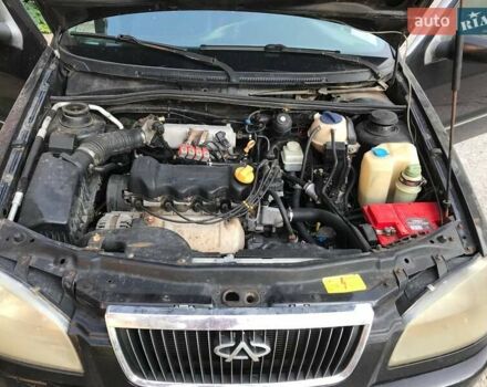 Черный Чери Амулет, объемом двигателя 1.6 л и пробегом 182 тыс. км за 1300 $, фото 4 на Automoto.ua