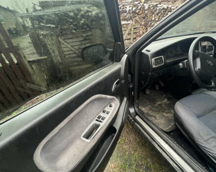 Черный Чери Амулет, объемом двигателя 1.6 л и пробегом 250 тыс. км за 1200 $, фото 7 на Automoto.ua