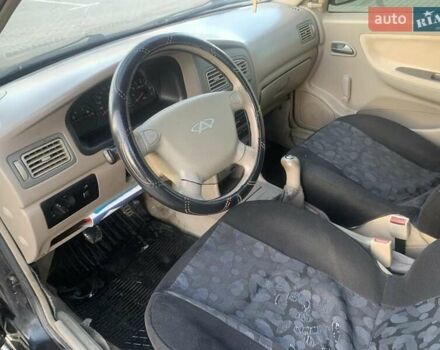 Черный Чери Амулет, объемом двигателя 1.6 л и пробегом 103 тыс. км за 1700 $, фото 12 на Automoto.ua