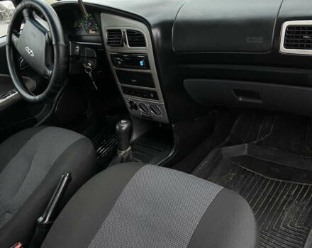 Черный Чери Амулет, объемом двигателя 1.6 л и пробегом 122 тыс. км за 1700 $, фото 7 на Automoto.ua