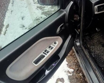 Черный Чери Амулет, объемом двигателя 1.6 л и пробегом 225 тыс. км за 1500 $, фото 4 на Automoto.ua