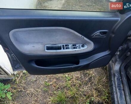 Черный Чери Амулет, объемом двигателя 1.6 л и пробегом 250 тыс. км за 1100 $, фото 12 на Automoto.ua