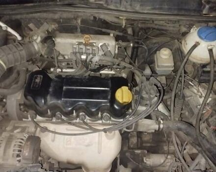 Чорний Чері Амулет, об'ємом двигуна 1.6 л та пробігом 214 тис. км за 1800 $, фото 1 на Automoto.ua