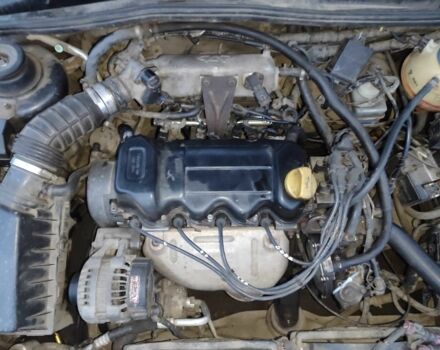 Черный Чери Амулет, объемом двигателя 1.6 л и пробегом 228 тыс. км за 2100 $, фото 12 на Automoto.ua