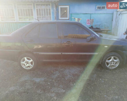 Черный Чери Амулет, объемом двигателя 1.6 л и пробегом 200 тыс. км за 1300 $, фото 4 на Automoto.ua