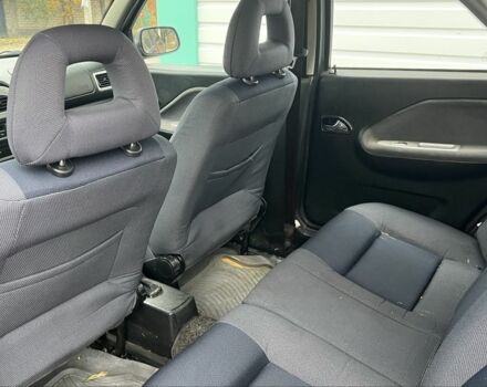 Черный Чери Амулет, объемом двигателя 1.6 л и пробегом 166 тыс. км за 600 $, фото 9 на Automoto.ua