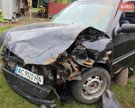 Чери Амулет 2008 в Локачи на Automoto.ua Черный Чери Амулет, объемом двигателя 1.6 л и пробегом 130 тыс. км за 950 $, фото 2 на Automoto.ua