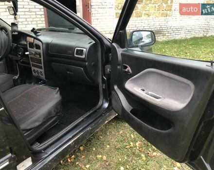 Черный Чери Амулет, объемом двигателя 1.6 л и пробегом 92 тыс. км за 2000 $, фото 5 на Automoto.ua