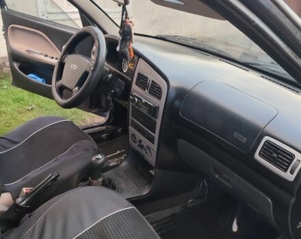 Черный Чери Амулет, объемом двигателя 1.6 л и пробегом 130 тыс. км за 2350 $, фото 4 на Automoto.ua