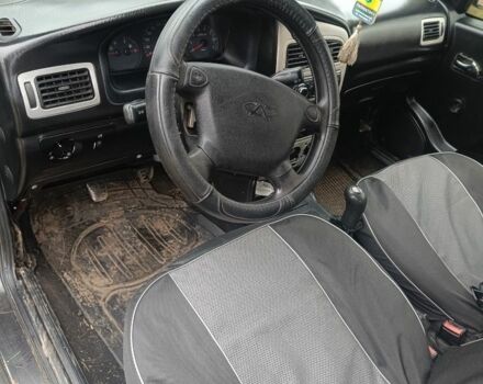Черный Чери Амулет, объемом двигателя 1.6 л и пробегом 175 тыс. км за 1200 $, фото 6 на Automoto.ua