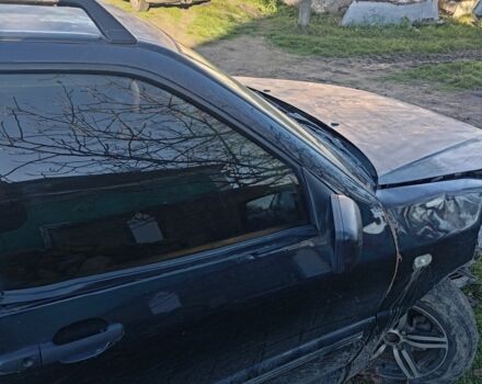 Черный Чери Амулет, объемом двигателя 1.6 л и пробегом 350 тыс. км за 700 $, фото 1 на Automoto.ua