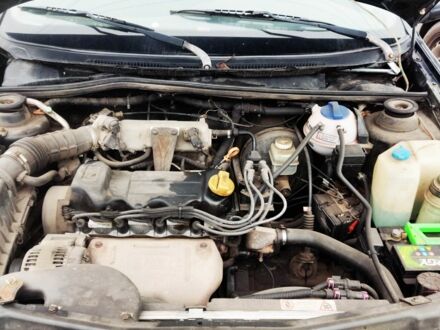 Черный Чери Амулет, объемом двигателя 1.6 л и пробегом 130 тыс. км за 600 $, фото 1 на Automoto.ua